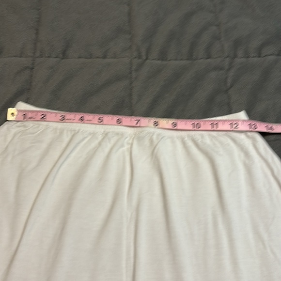 Skirt Extender - Picture 3 of 7